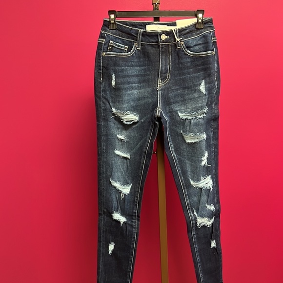 NWT Kancan curvy jeans - Picture 2 of 11